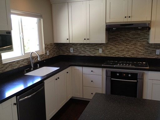 3rd image of 7009 Newport Ct