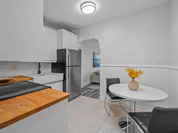 232a Putnam Avenue image 7 of 15