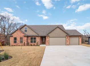 27 Blairgowrie Dr, Bella Vista, AR 72715