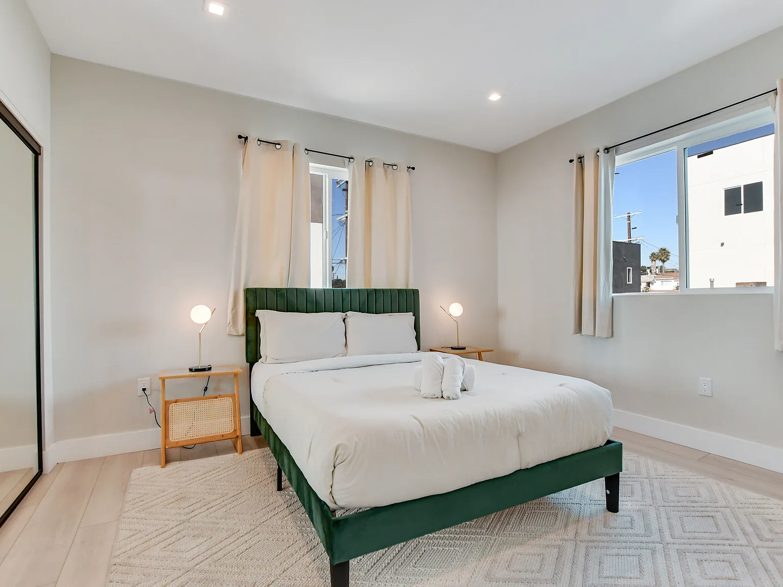 1 bed, $1,550 — Photo 1