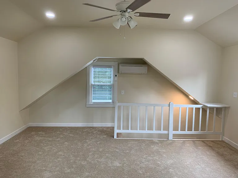 1492 Sumneytown Pike — Photo 3