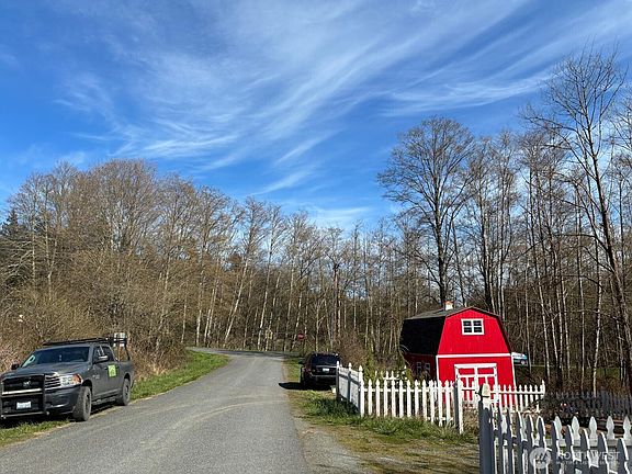 4th image of 0 Mount Entrance Road