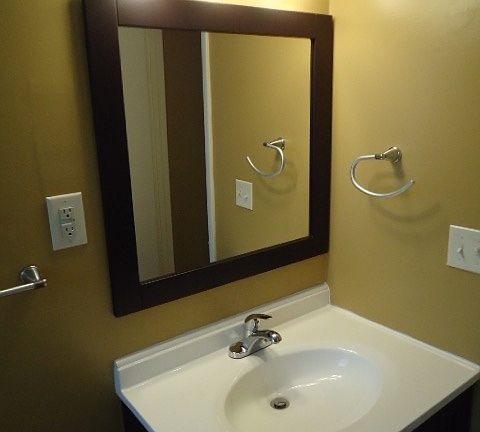 Vanity of Upstairs bath