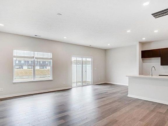 5th image of 1493 Jarry Ave #1493