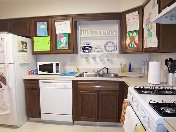 5th image of 1250 Park Ave W APT 428
