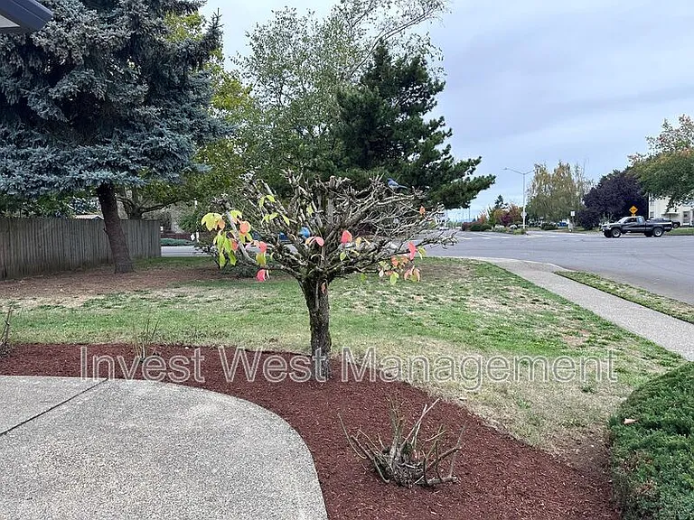1904 SE Blairmont Dr — Photo 33