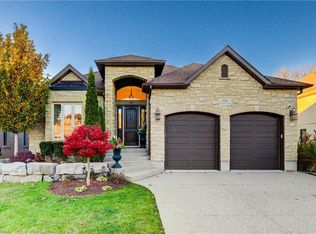 550 Pinery Trl, Waterloo, ON N2V2S3