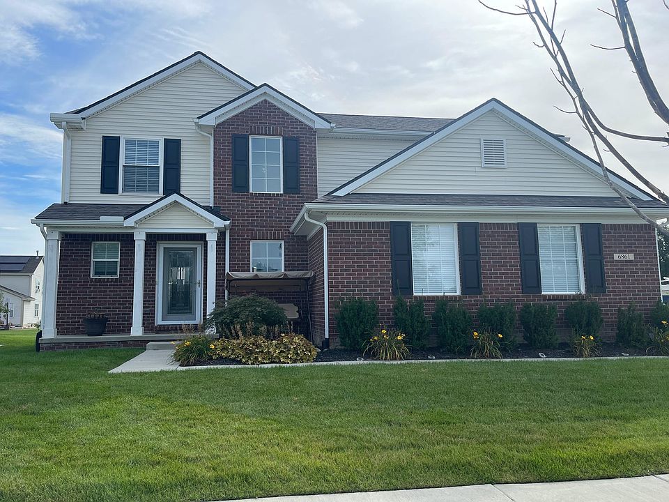 1st image of 6861 Chandler Dr #139