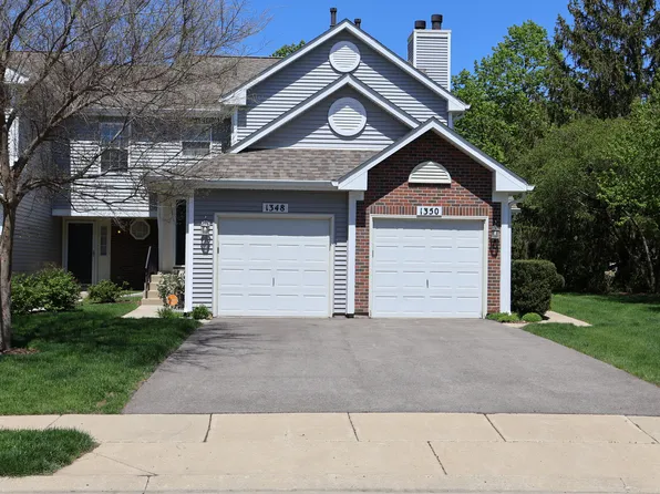 1348 Brunswick Ct, Elgin, IL 60120
