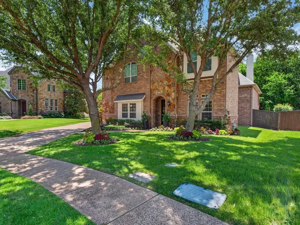 2032 Churchill Downs Ln, Trophy Club, TX 76262