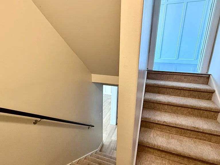 1692 W Quailhill Rd — Photo 31