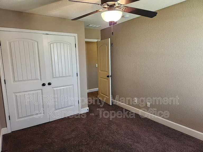 9426 N Lenox Ave — Photo 3