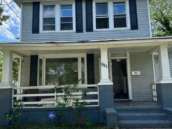 881 Rugby St