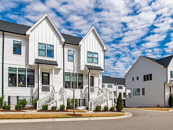 2nd image of 4934 Trek Ln