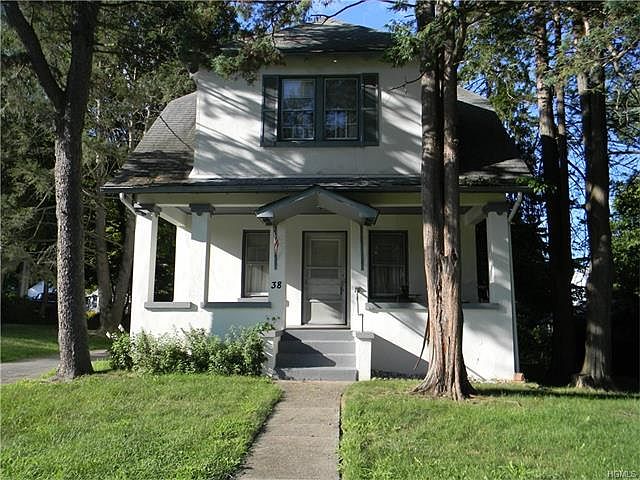 1st image of 38 Fourth St