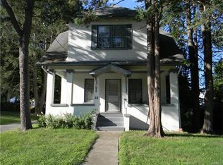 38 Fourth St, Hillburn, NY 10931