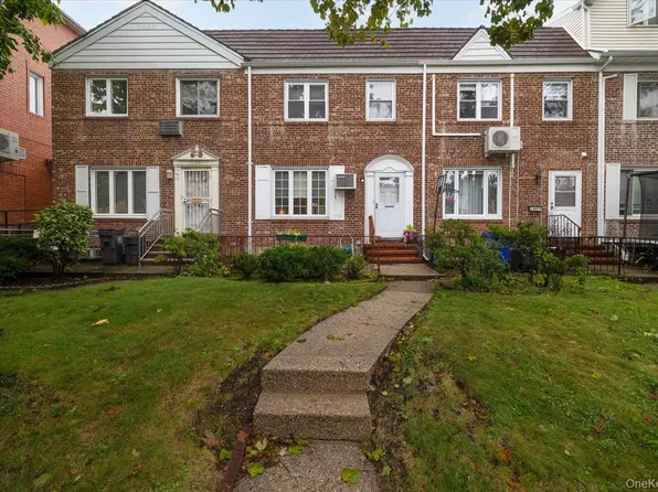 144-17 77th Avenue, Kew Garden Hills, NY 11367