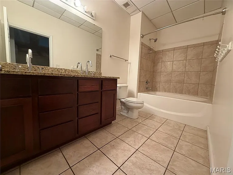 1520 Washington Ave #416 — Photo 5