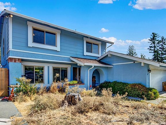 2nd image of 148 Kiowa Court