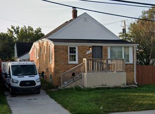 12492 Toepfer Rd, Warren, MI 48089