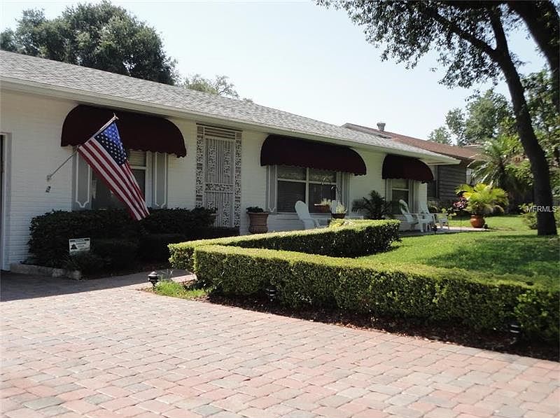 1st image of 31 Sweetbay Ln