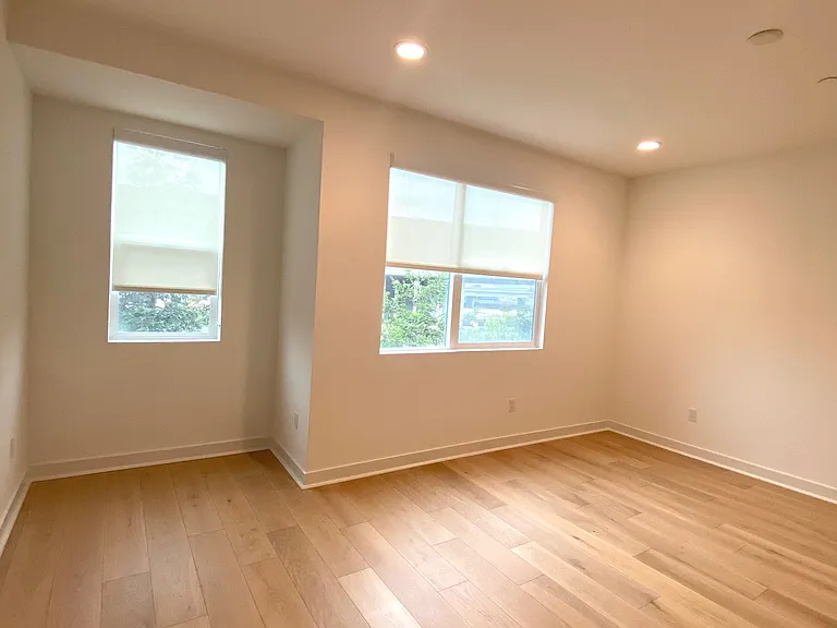 1427 Pullman Way — Photo 13