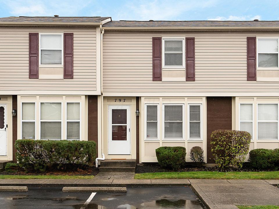 1st image of 797 Ficus Dr