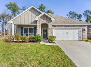 5730 Overland Dr, Biloxi, MS 39532