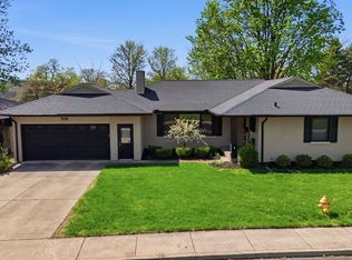 516 W Westwood Dr, Peoria, IL 61614