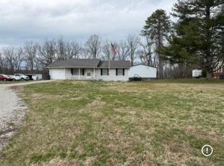 1566 Us Highway 460 W, Frenchburg, KY 40322