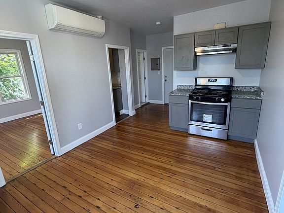 3rd image of 50 Tallman St #3E