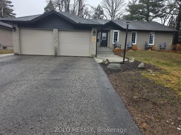 28 Broadmoor Ave, Barrie, ON L4N 3M9
