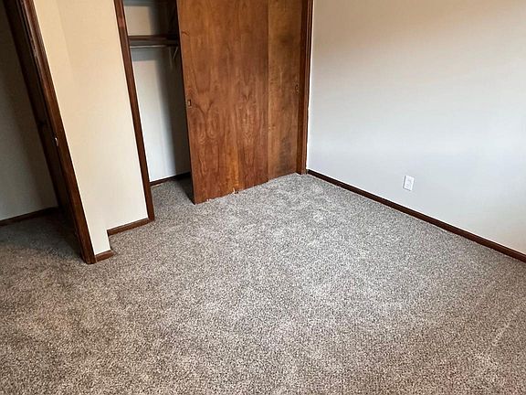 4th image of 1233 S 25th St #2