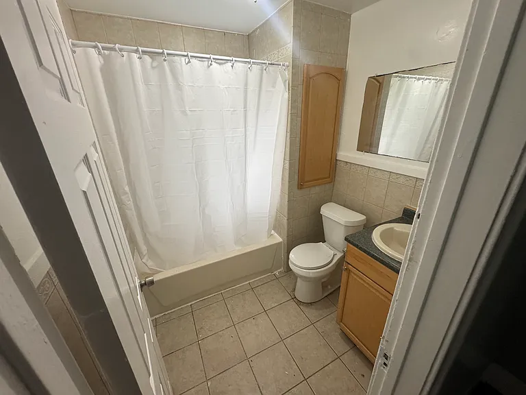 12 Jefferson St #12 — Photo 8