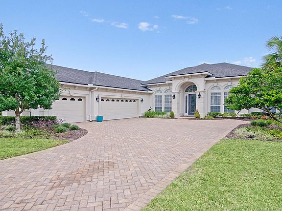 Oversized Paver Driveway