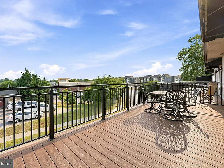 443 Millwood Ave #3 — Photo 10