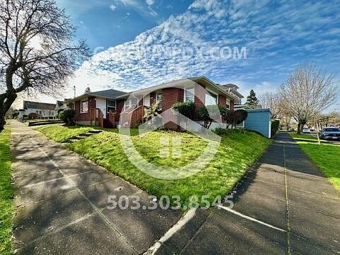 2nd image of 5725 NE 14th Ave #B