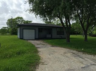 6716 Lincoln St, Hitchcock, TX 77563