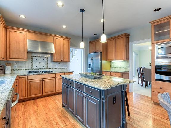 5th image of 4770 Ellington Ct