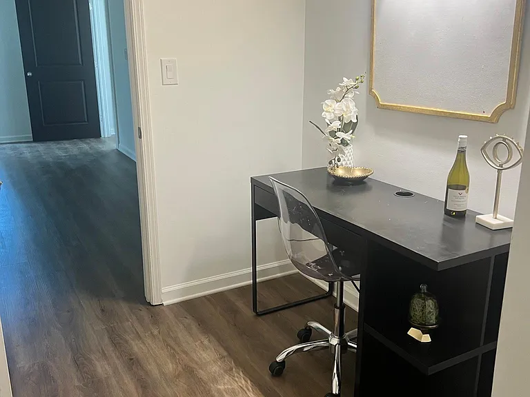 Office off of primary bedroom
