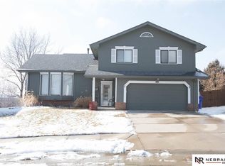 7616 S 138th St, Omaha, NE 68138