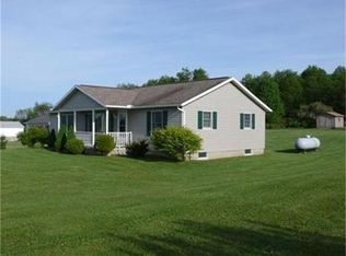 845 Sedgwick Rd, Waterford, PA 16441