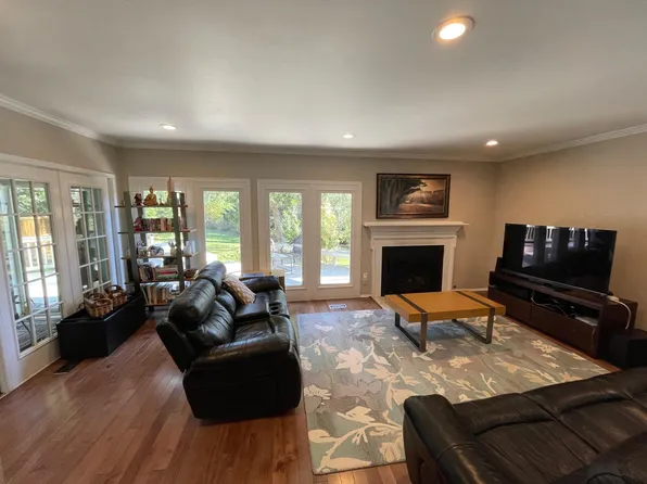 10012 Beacon Pond Ln, Burke, VA 22015