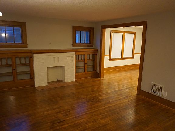 4th image of 360 Nassau Ave Floor 2
