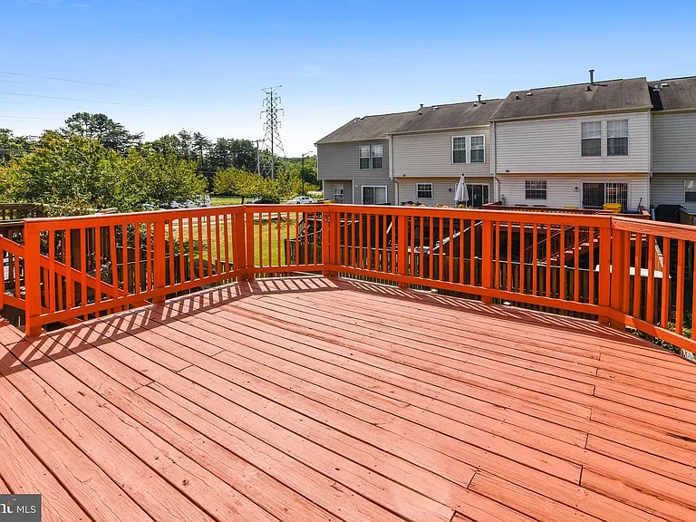 7810 Foxcove Ct — Photo 6