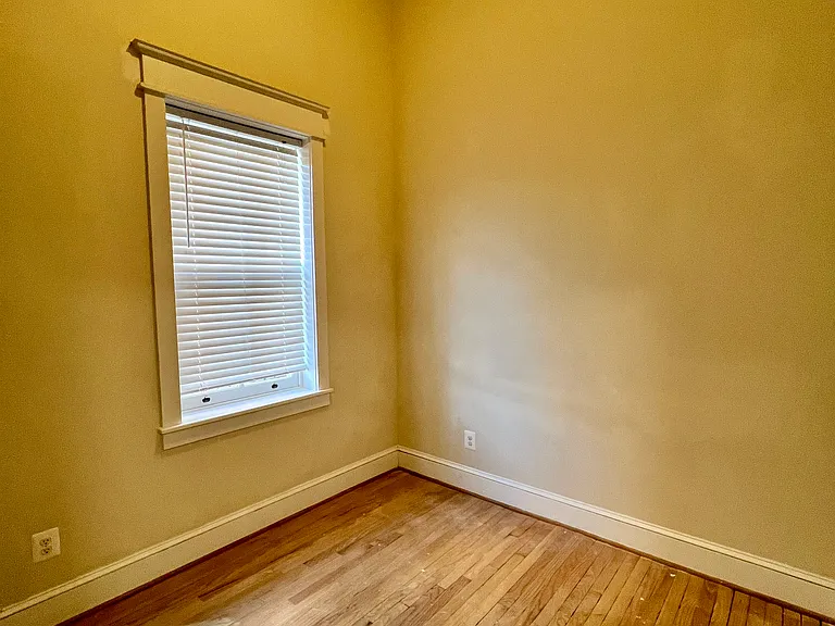 8 Maryland Ave #1C — Photo 10