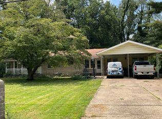 6111 Grand River Rd, Newburgh, IN 47630