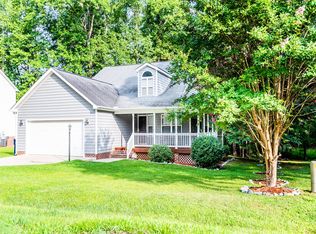 2517 Waterford Ct, Sanford, NC 27330