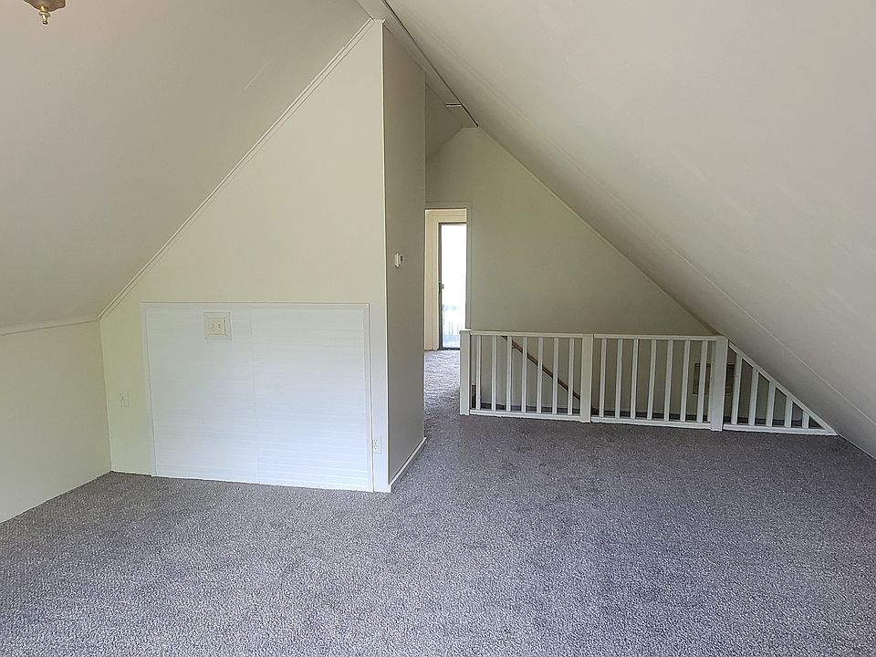 2nd image of 3955 Union St APT 2