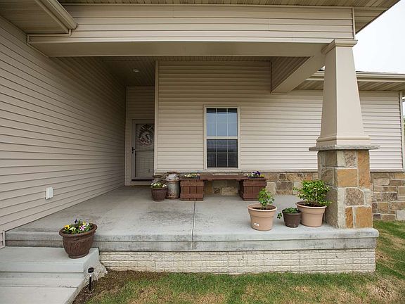 2nd image of 5129 Norse Dr